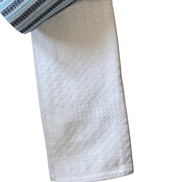 NEW 3 pc kitchen towel set w/tassels merry everything - Picture 7 of 12